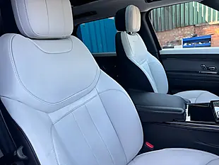 Used 2024 Land Rover Range Rover Sport Dynamic Se Grey - Interior and Exterior details 5
