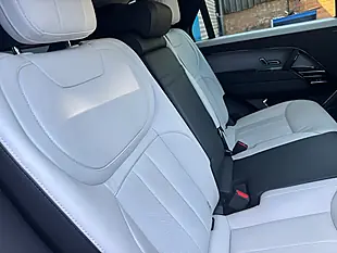 Used 2024 Land Rover Range Rover Sport Dynamic Se Grey - Interior and Exterior details 7