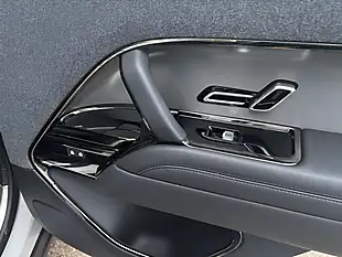 Used 2024 Land Rover Range Rover Sport Dynamic Se Grey - Interior and Exterior details 16
