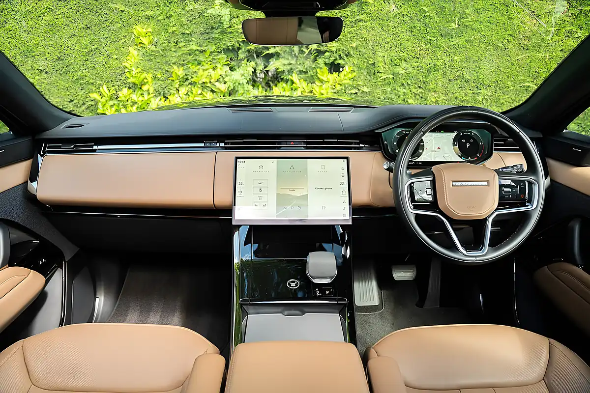 Used 2024 Land Rover Range Rover Sport Se Black - Interior and Exterior details 17