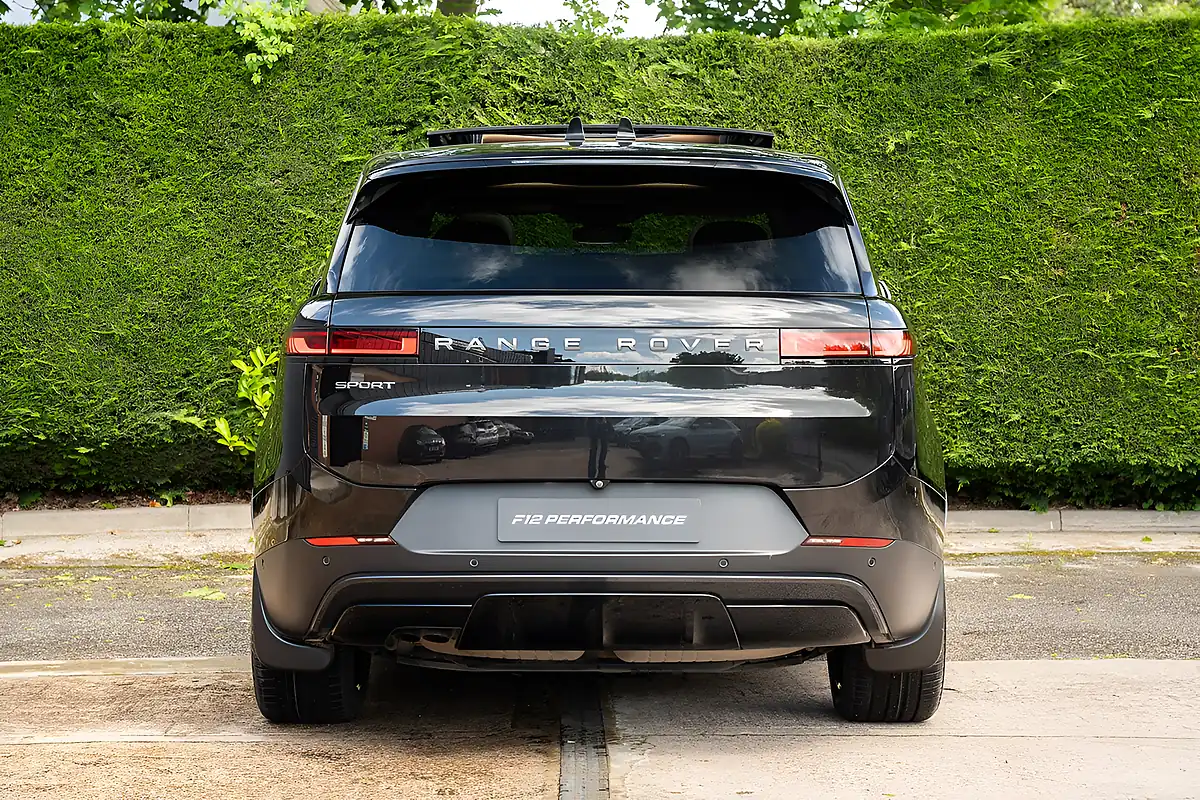 Used 2024 Land Rover Range Rover Sport Se Black - Interior and Exterior details 8