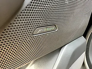 Used 2024 Land Rover Range Rover Velar Dynamic Se Santorini Black - Interior and Exterior details 16