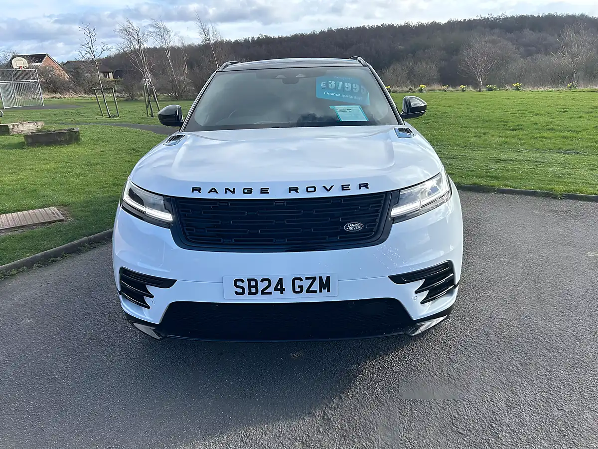Used 2024 Land Rover Range Rover Velar Dynamic Se White - Interior and Exterior details 2