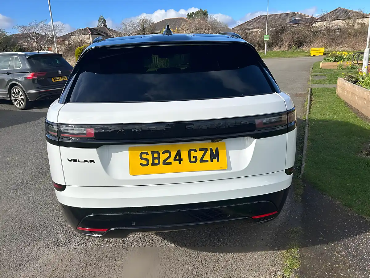 Used 2024 Land Rover Range Rover Velar Dynamic Se White - Interior and Exterior details 7
