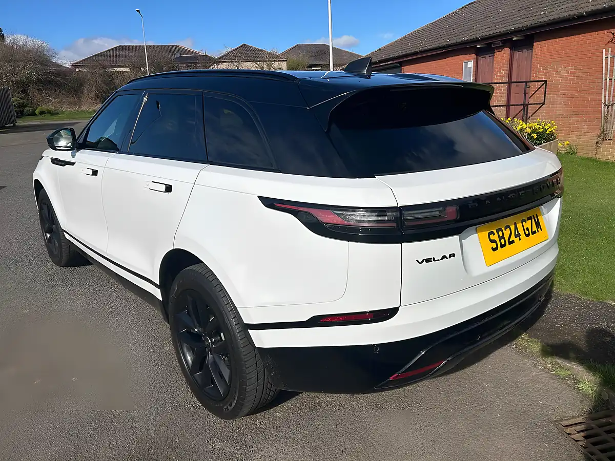 Used 2024 Land Rover Range Rover Velar Dynamic Se White - Interior and Exterior details 8