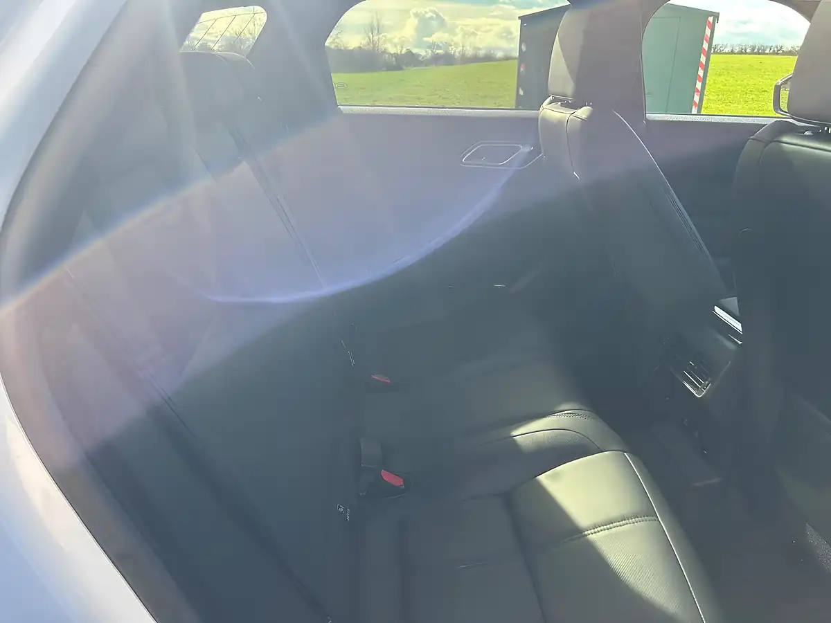 Used 2024 Land Rover Range Rover Velar Dynamic Se White - Interior and Exterior details 9