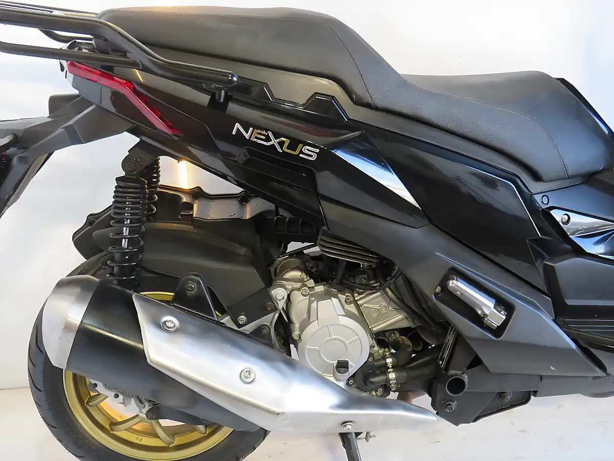 Used 2024 Lexmoto Nexus 125 Black - Interior and Exterior details 8