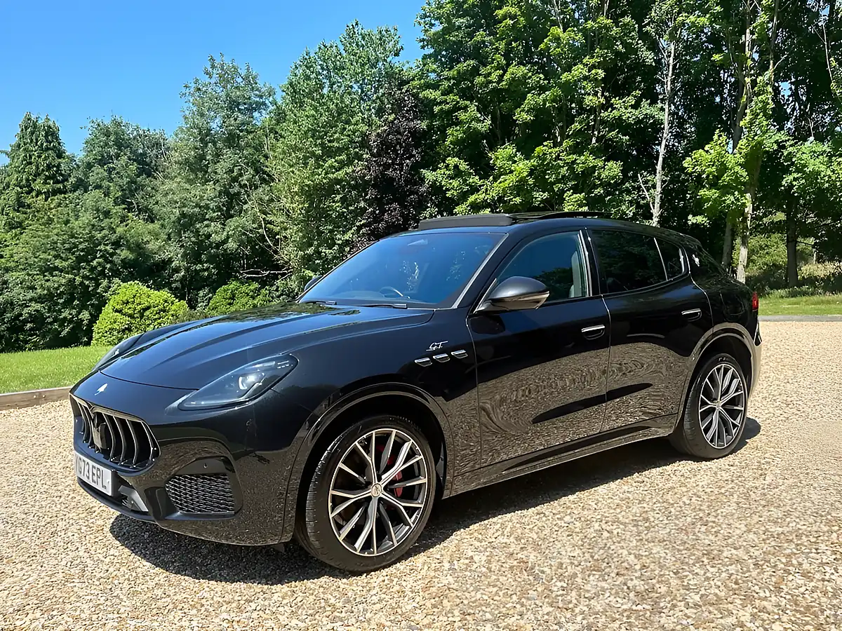Used 2024 Maserati Grecale GT Black - Interior and Exterior details 9