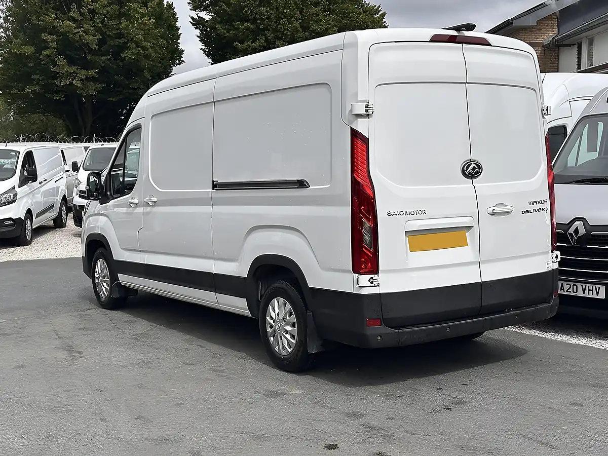 Used 2024 Maxus Deliver 9 Lux L3H2 White - Interior and Exterior details 10