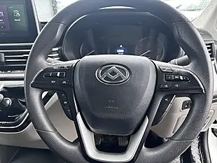 Used 2024 Maxus Deliver 9 Lux L3H2 White - Interior and Exterior details 16