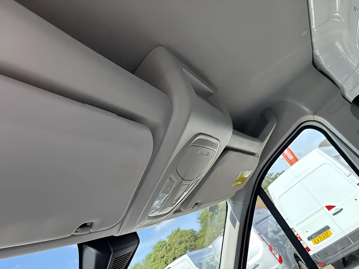 Used 2024 Maxus Deliver 9 Lux White - Interior and Exterior details 18