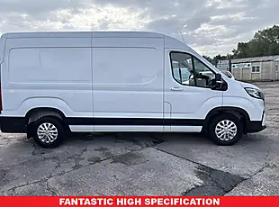 Used 2024 Maxus Deliver 9 Lux White - Interior and Exterior details 4