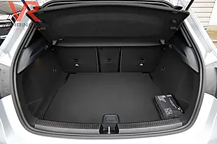 Used 2024 Mercedes-Benz a Class Premium Plus High-Tech Silver - Interior and Exterior details 12