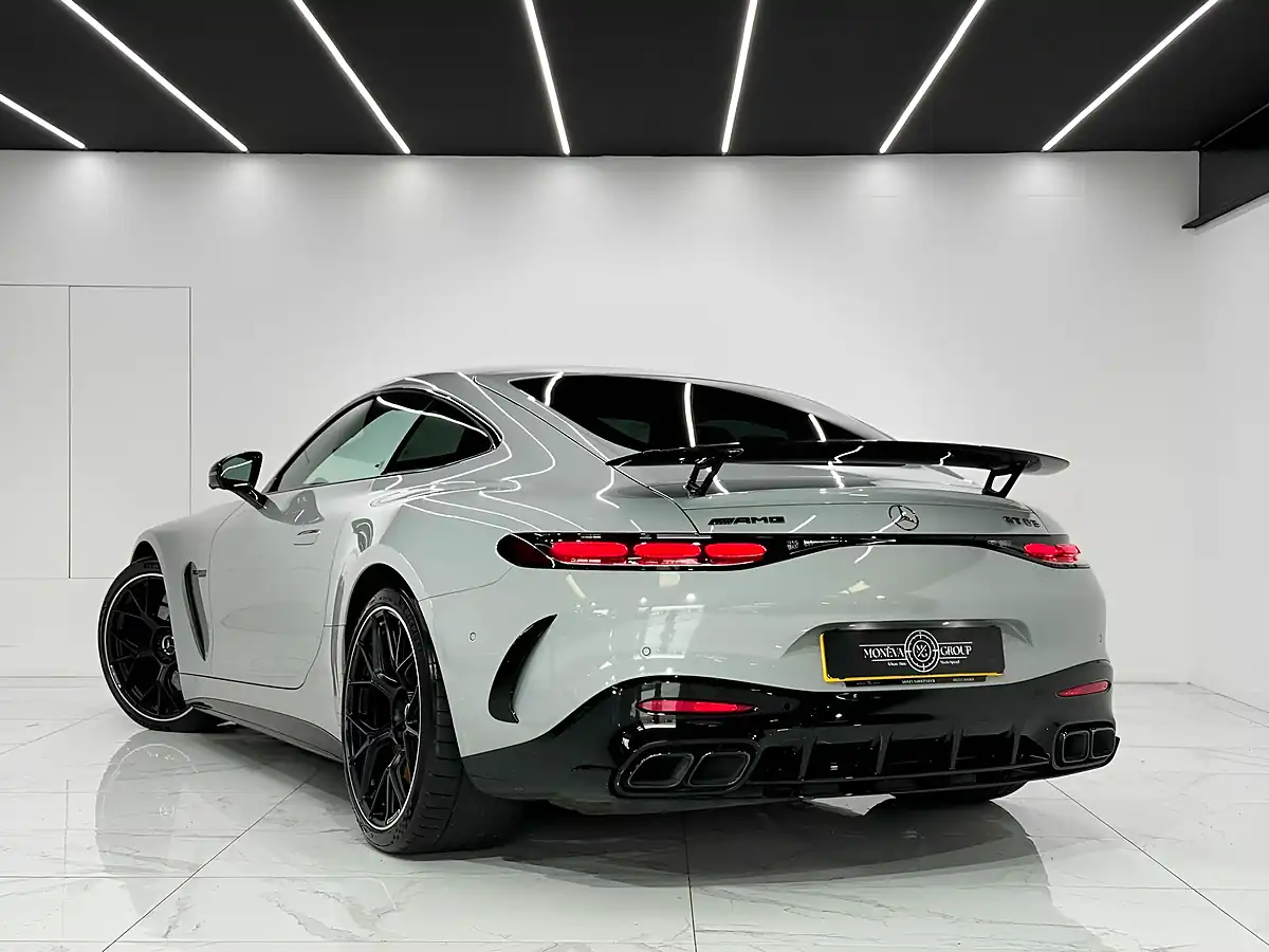Used 2024 Mercedes-Benz AMG GT Performance Grey - Interior and Exterior details 5