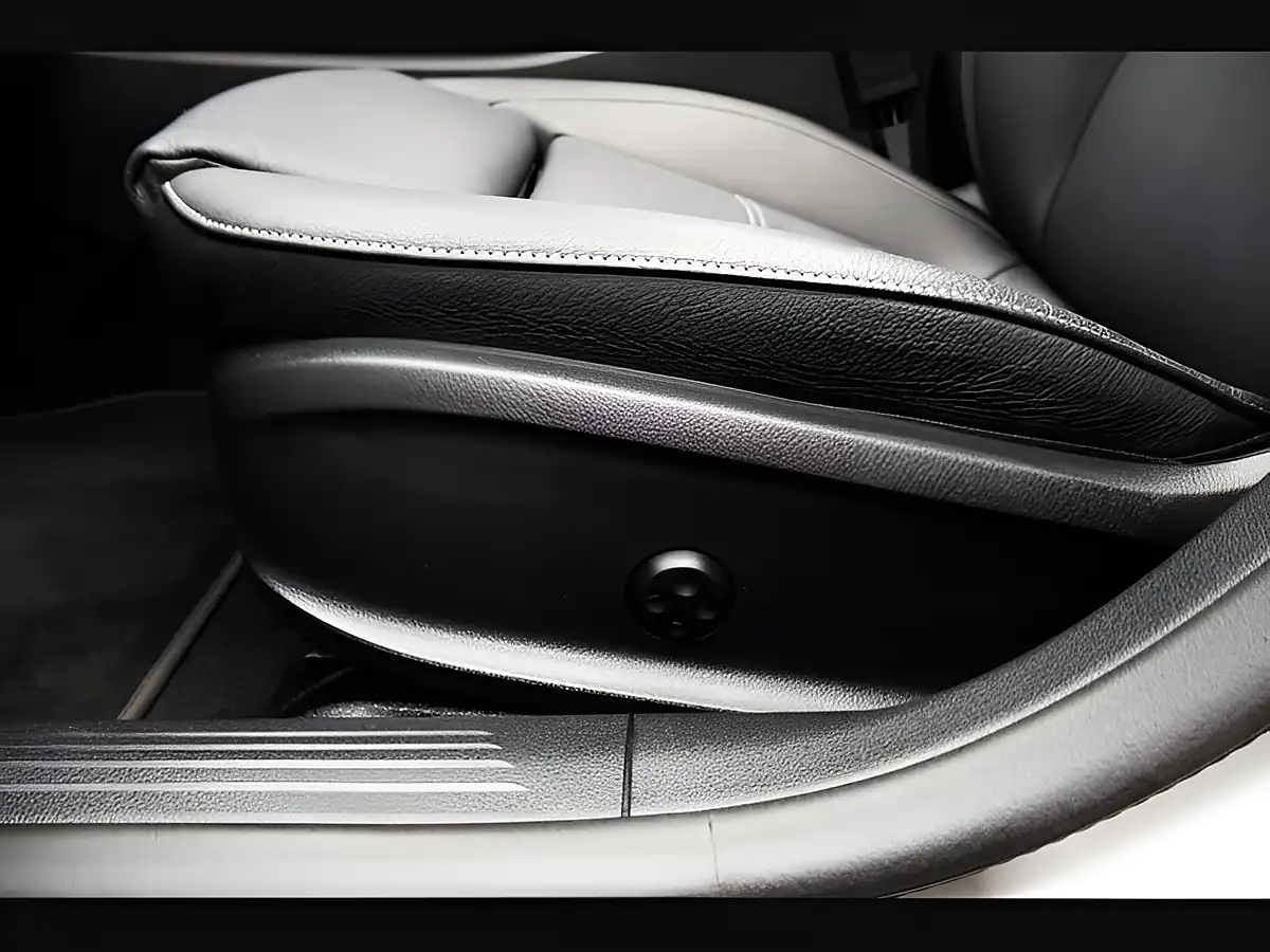 Used 2024 Mercedes-Benz Cla Class AMG Line (premium Plus) White - Interior and Exterior details 18