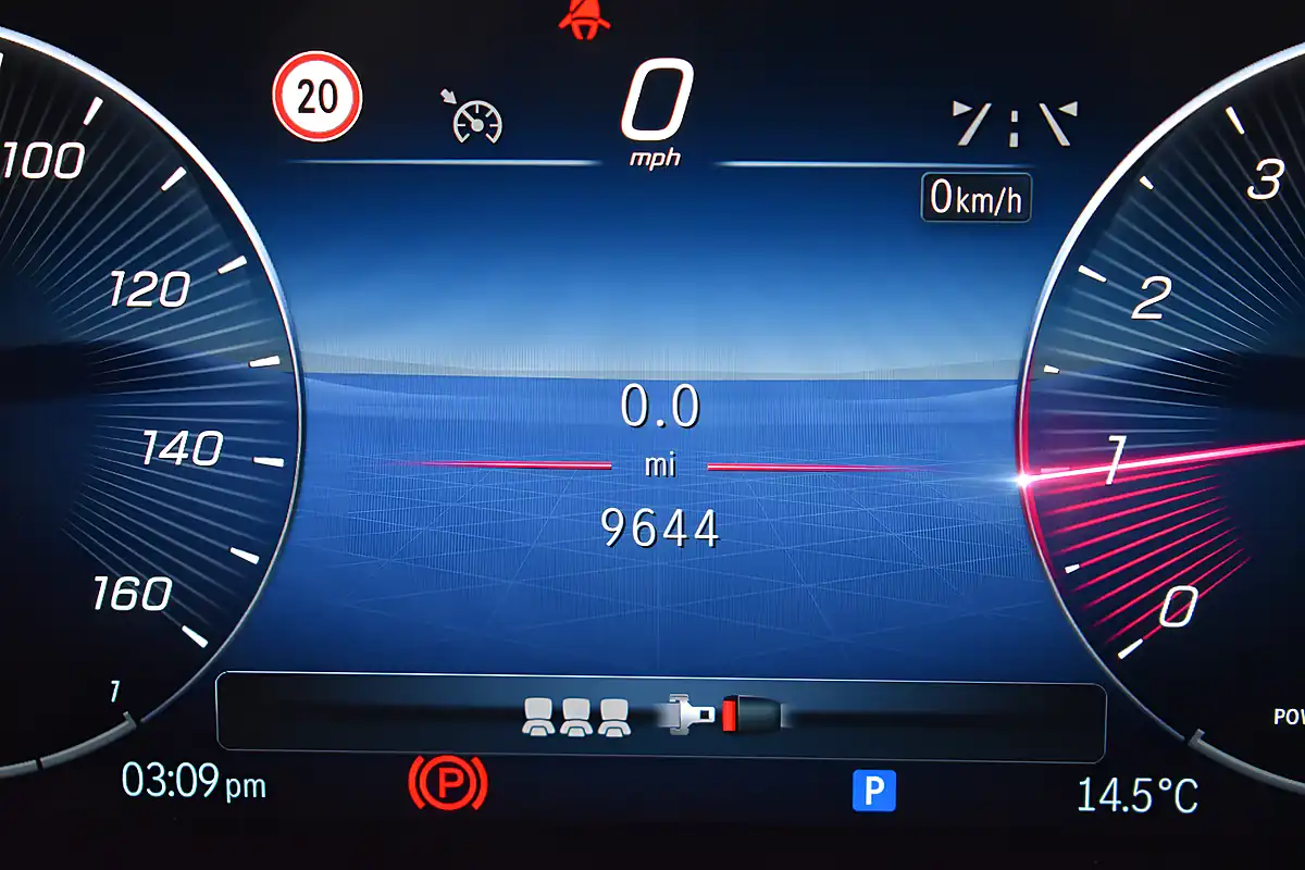 Used 2024 Mercedes-Benz CLA200 AMG Line (premium) Mountain Grey - Interior and Exterior details 9