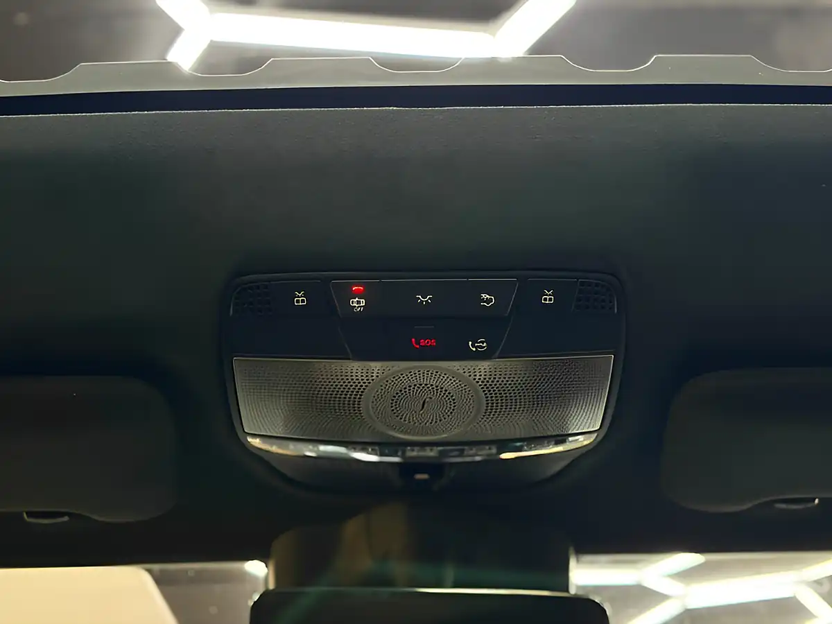 Used 2024 Mercedes-Benz G Class Carbon Edition Grey - Interior and Exterior details 19
