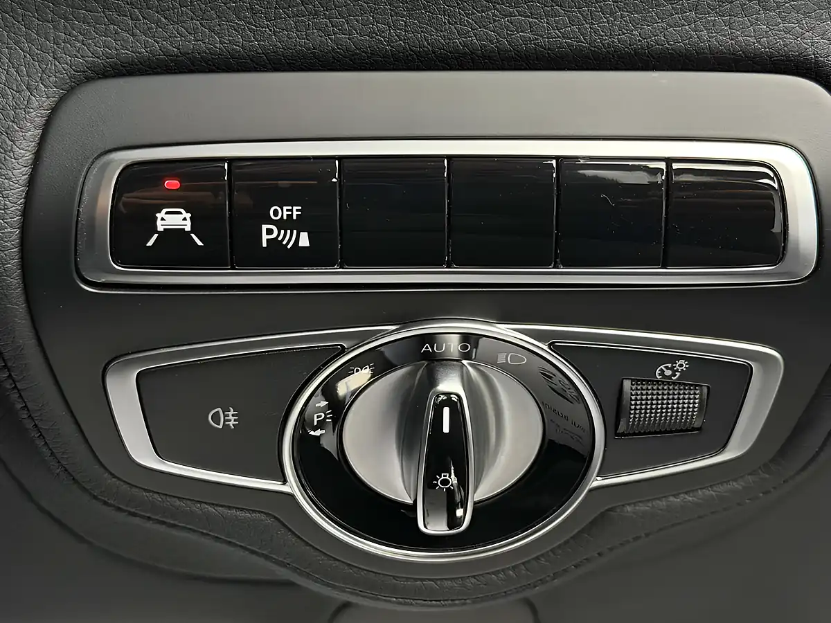 Used 2024 Mercedes-Benz G-Class G 63 White - Interior and Exterior details 14