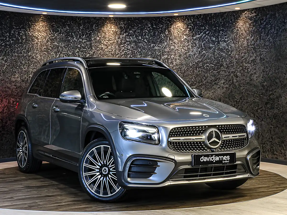 Used 2024 Mercedes-Benz Glb AMG Line Grey - Front View