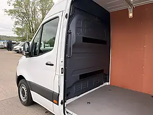 Used 2024 Mercedes-Benz Sprinter 315 Premium White - Interior and Exterior details 11