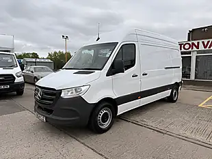 Used 2024 Mercedes-Benz Sprinter 315 Premium White - Interior and Exterior details 12