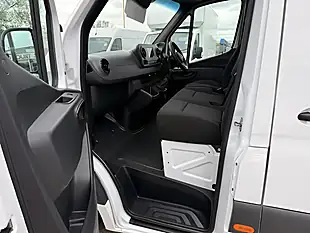 Used 2024 Mercedes-Benz Sprinter 315 Premium White - Interior and Exterior details 15