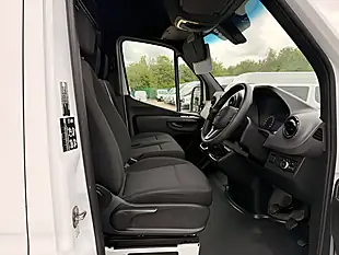 Used 2024 Mercedes-Benz Sprinter 315 Premium White - Interior and Exterior details 17