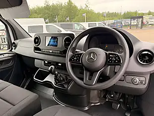 Used 2024 Mercedes-Benz Sprinter 315 Premium White - Interior and Exterior details 18