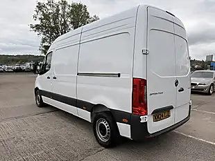 Used 2024 Mercedes-Benz Sprinter 315 Premium White - Interior and Exterior details 7