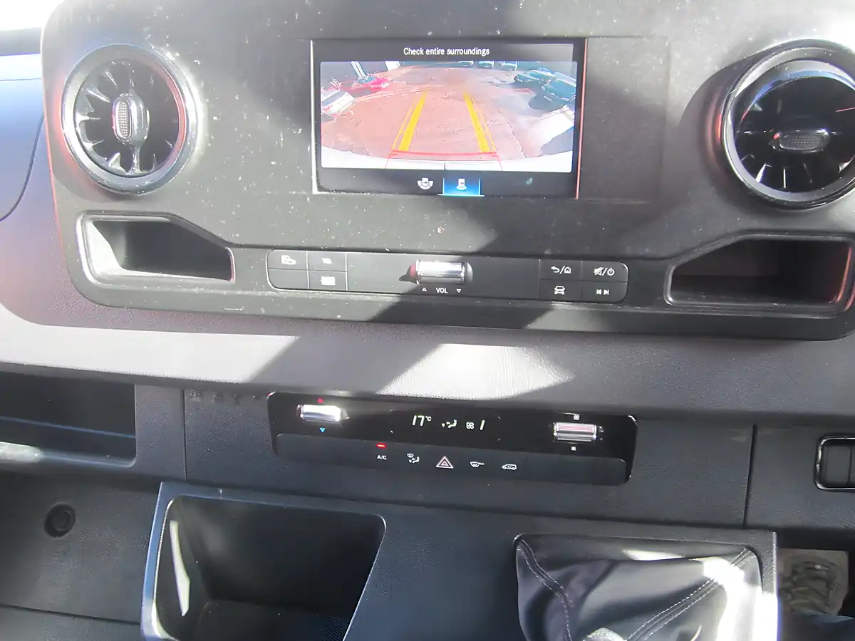 Used 2024 Mercedes-Benz Sprinter Progressive White - Interior and Exterior details 15