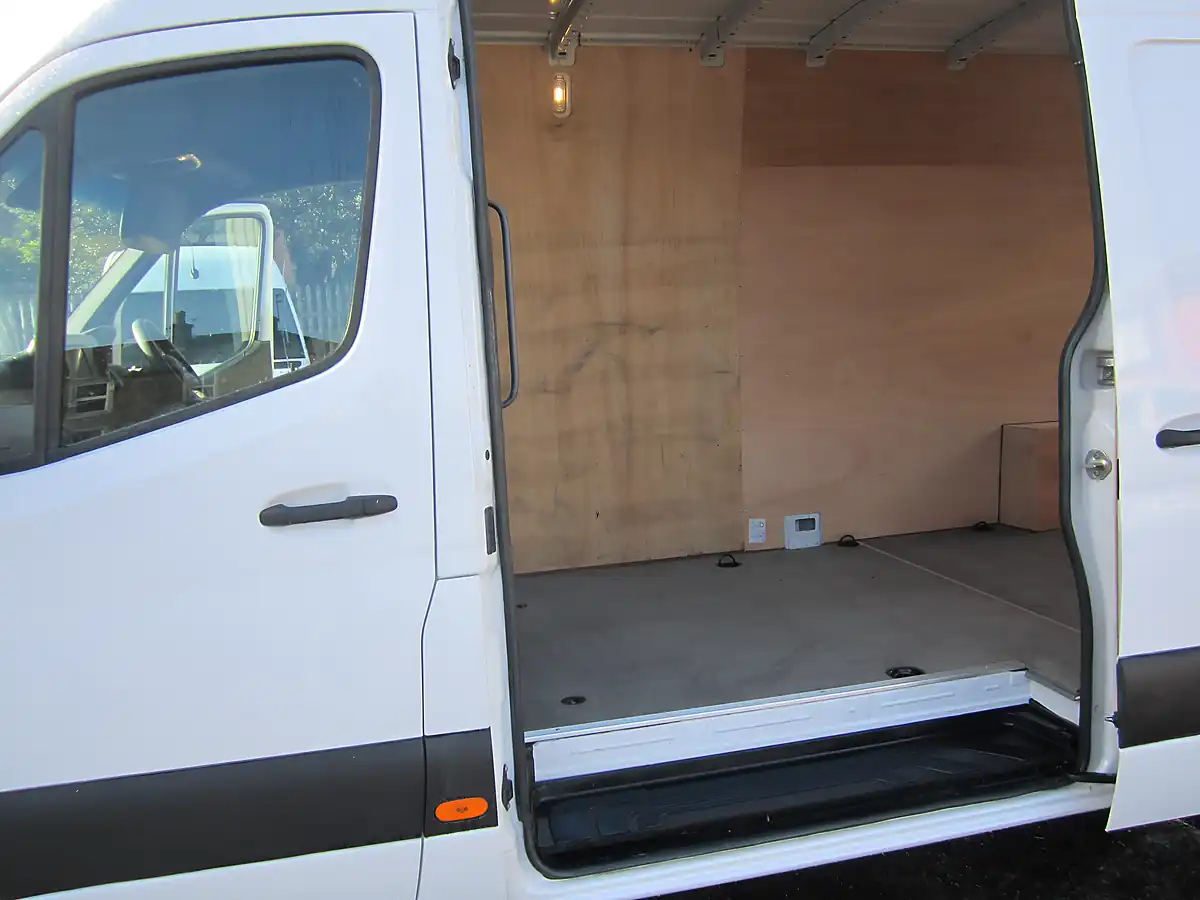 Used 2024 Mercedes-Benz Sprinter Progressive White - Interior and Exterior details 9