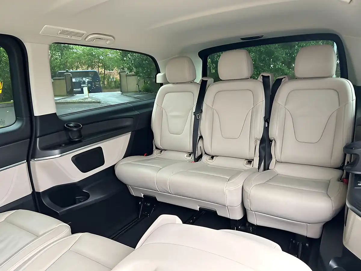 Used 2024 Mercedes-Benz V Class AMG Line Obsidian Black - Interior and Exterior details 10