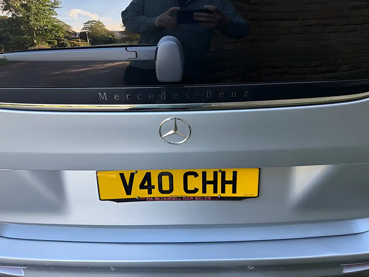 Used 2024 Mercedes-Benz V Class Premium Silver - Interior and Exterior details 18