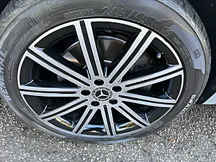 Used 2024 Mercedes-Benz V Class Premium Silver - Interior and Exterior details 20