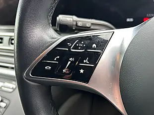 Used 2024 Mercedes-Benz V Class Sport Obsidian Black - Interior and Exterior details 13