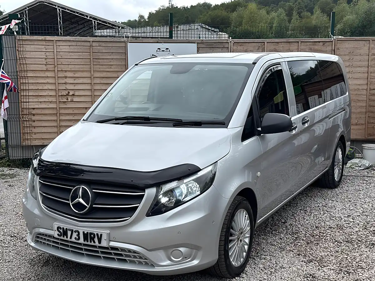 Used 2024 Mercedes-Benz Vito Select Tourer Silver - Front View