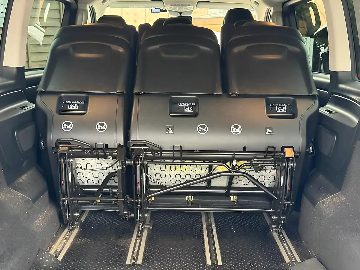 Used 2024 Mercedes-Benz Vito Select Tourer Silver - Interior and Exterior details 19