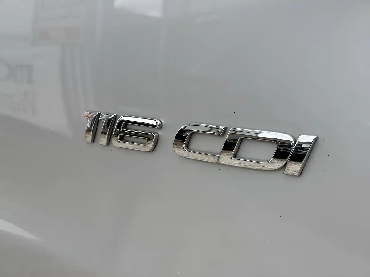 Used 2024 Mercedes-Benz Vito Select Tourer Silver - Interior and Exterior details 20