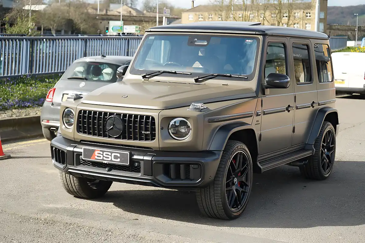 Used 2024 Mercedes G Class AMG Magno Edition Green - Interior and Exterior details 7