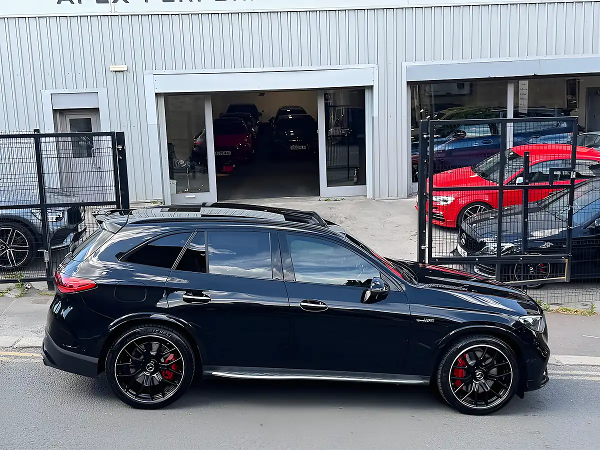 Used 2024 Mercedes GLC63 AMG Night Edition (premium Plus) Black - Interior and Exterior details 13