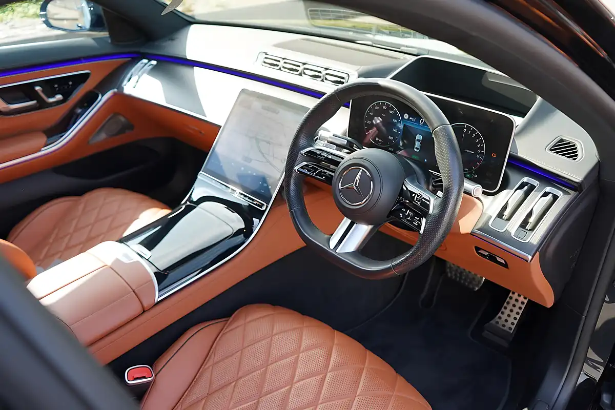 Used 2024 Mercedes S580 AMG Line (premium Plus, Executive) Black - Interior and Exterior details 14