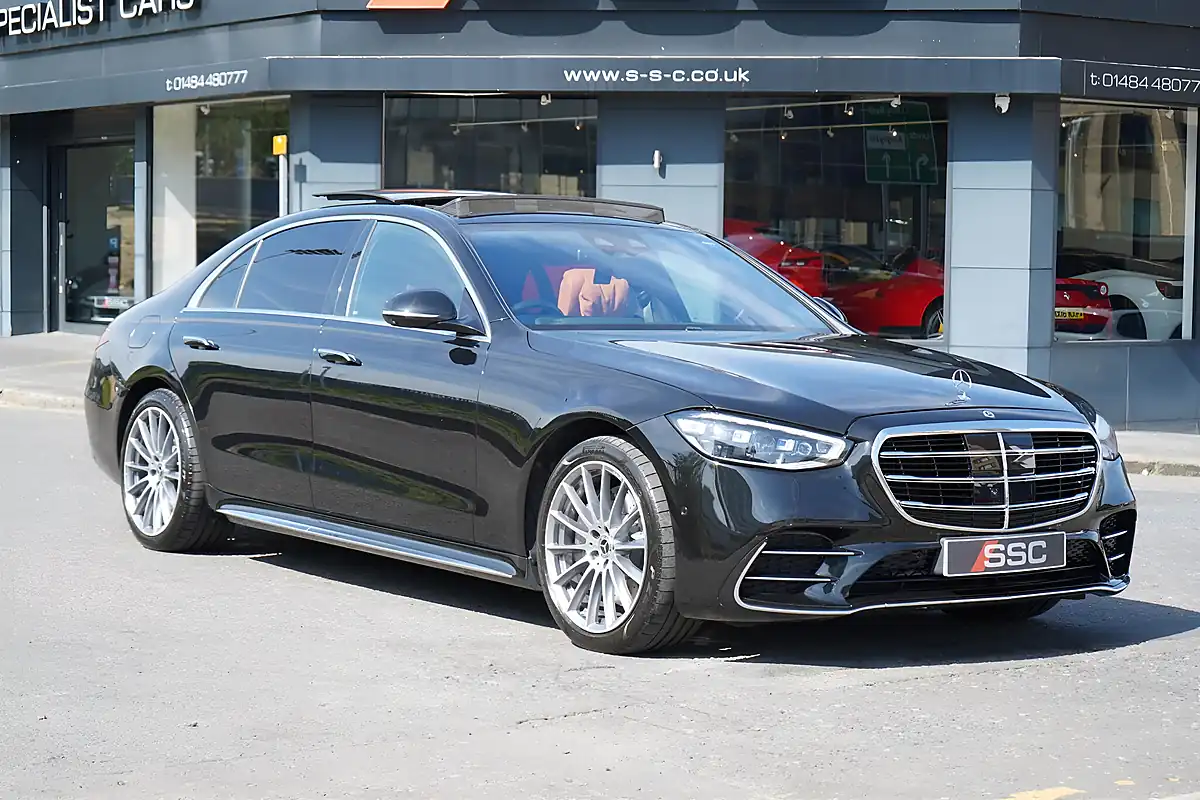 Used 2024 Mercedes S580 AMG Line (premium Plus, Executive) Black - Interior and Exterior details 4