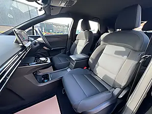 Used 2024 MG 4 Se Black Pearl - Interior and Exterior details 9