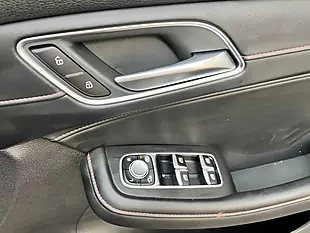 Used 2024 MG HS Se Red - Interior and Exterior details 15