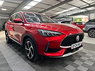 Used 2024 MG HS Se Red - Interior and Exterior details 2