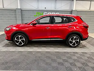 Used 2024 MG HS Se Red - Interior and Exterior details 3