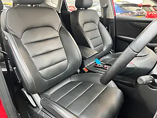 Used 2024 MG HS Se Red - Interior and Exterior details 5