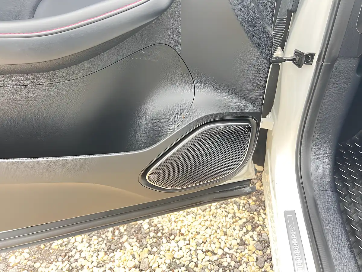 Used 2024 MG HS Trophy White - Interior and Exterior details 18