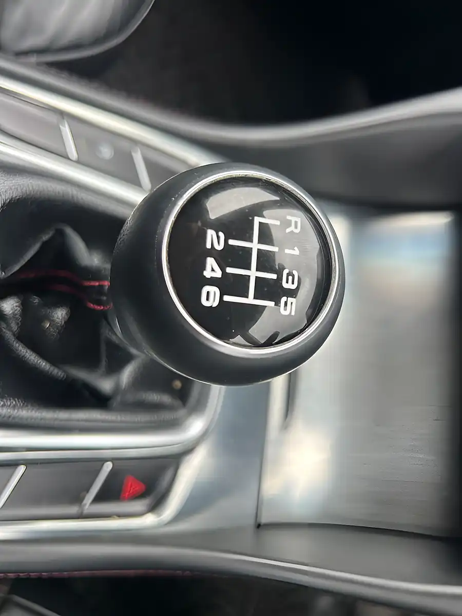 Used 2024 MG MG Hs Trophy Blue - Interior and Exterior details 20