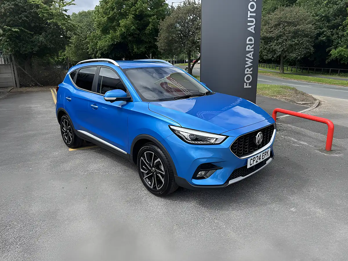 Used 2024 MG MG Zs Exclusive Blue - Front View